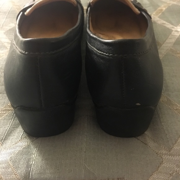 Naturalizer Navy/White Shoe - Picture 2 of 7